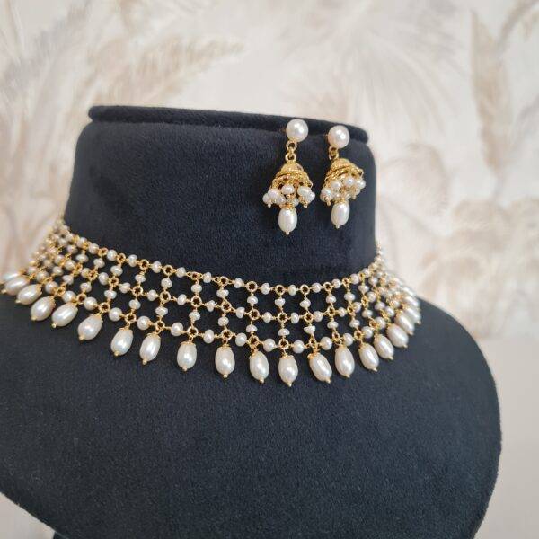 Gorgeous Lacey Choker With White Seed Pearls & Oval Pearl Droplets-2