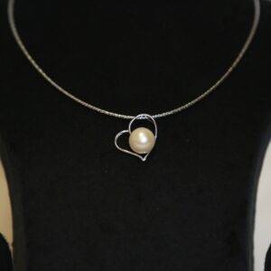 Cute & Simple Heart Pendant With 11.5mm Peach Button Pearl-1